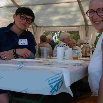 nos convives à table
